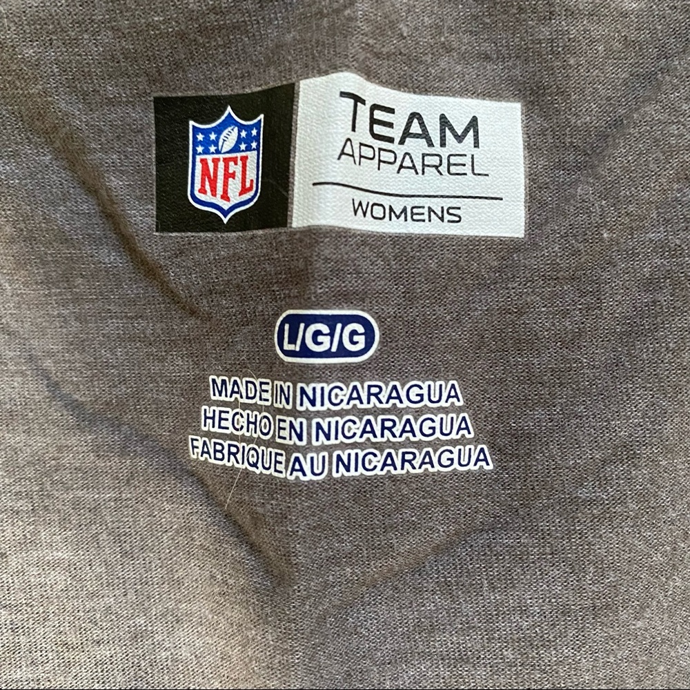 Minnesota Vikings NFL V-Neck T-Shirt - Picture 3 of 4